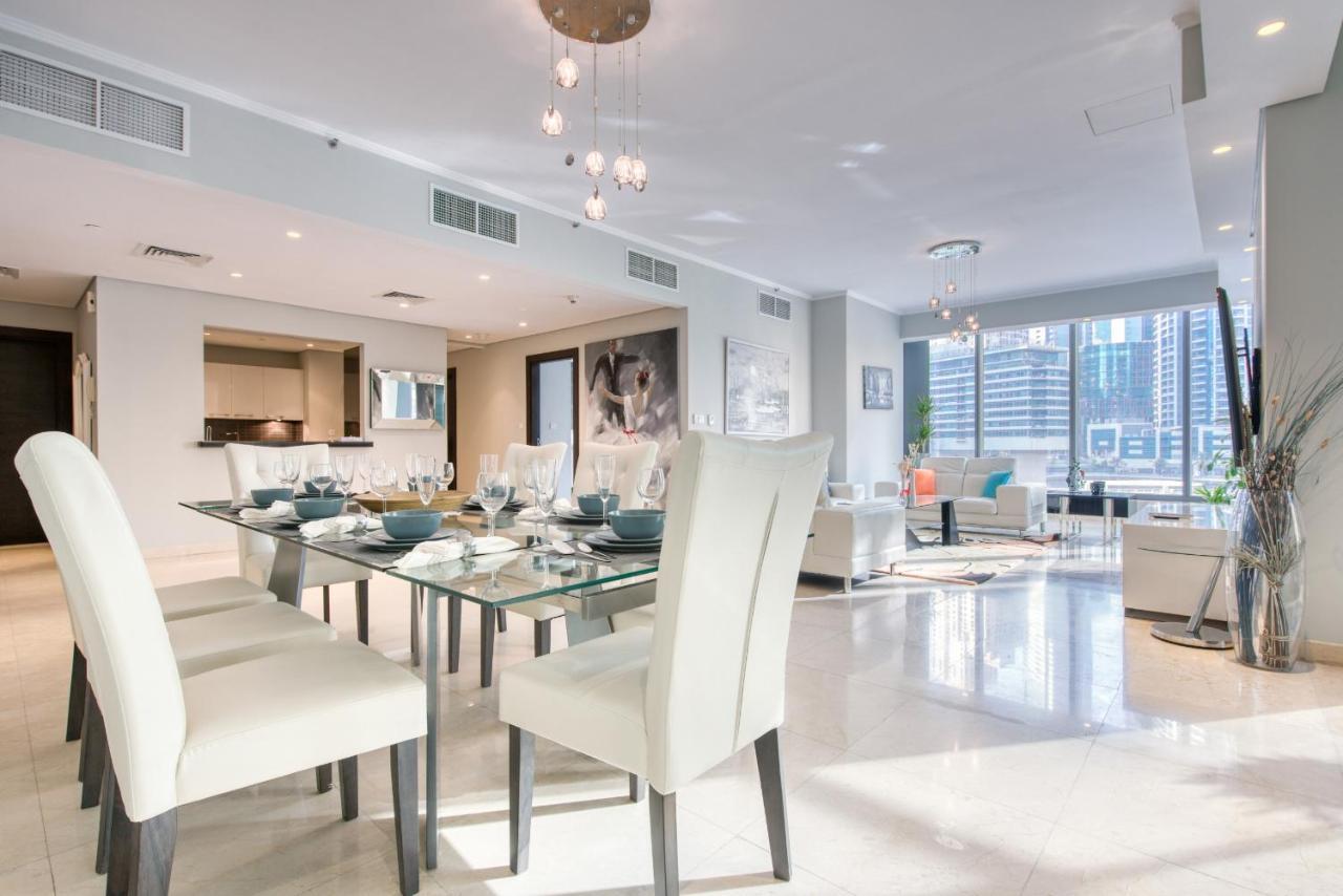 Maison Privee - Big, Bright, Luxury Marina Views Apt Next To Beach Dubai Bagian luar foto