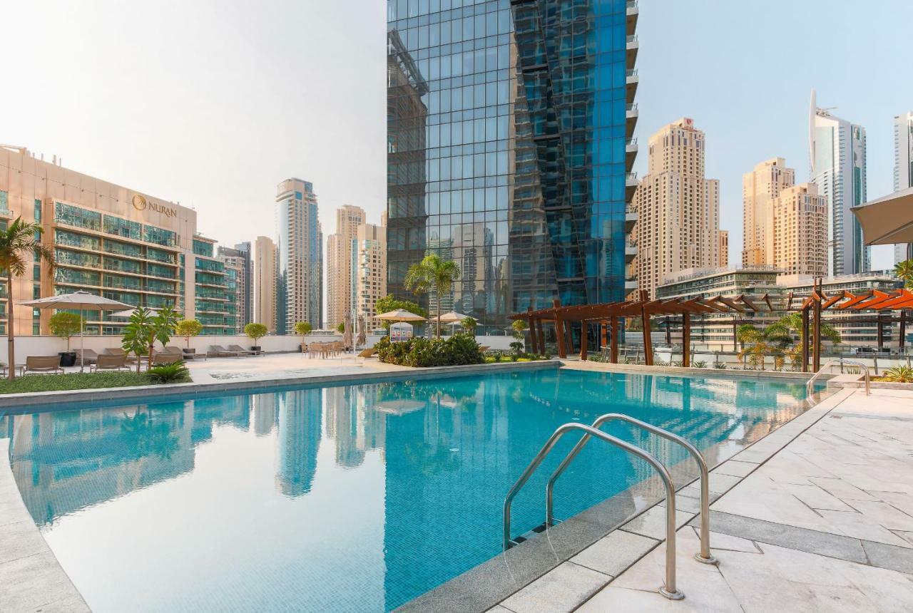 Maison Privee - Big, Bright, Luxury Marina Views Apt Next To Beach Dubai Bagian luar foto