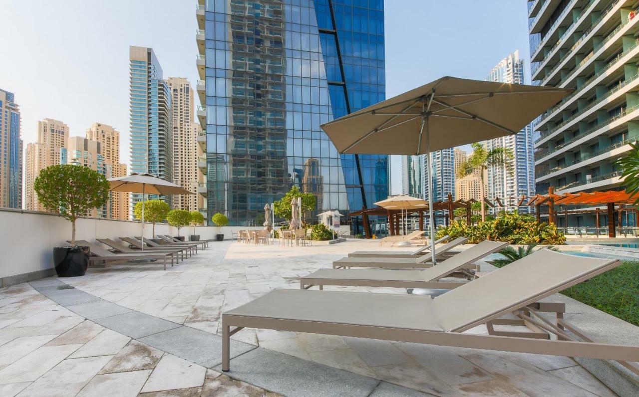 Maison Privee - Big, Bright, Luxury Marina Views Apt Next To Beach Dubai Bagian luar foto