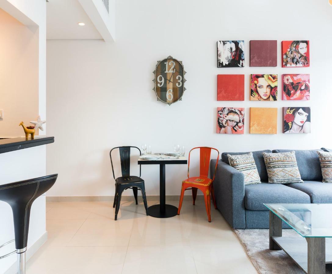 Maison Privee - Big, Bright, Luxury Marina Views Apt Next To Beach Dubai Bagian luar foto