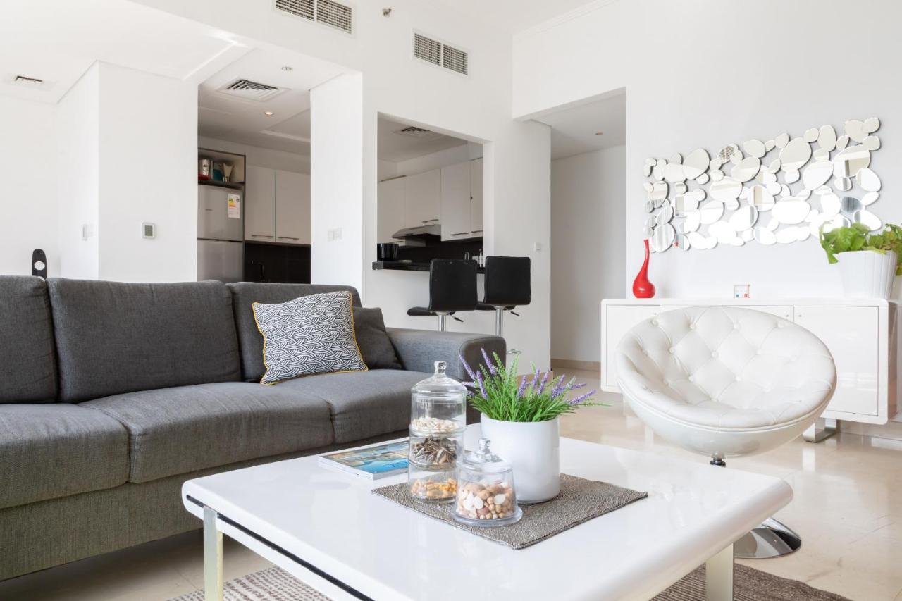 Maison Privee - Big, Bright, Luxury Marina Views Apt Next To Beach Dubai Bagian luar foto