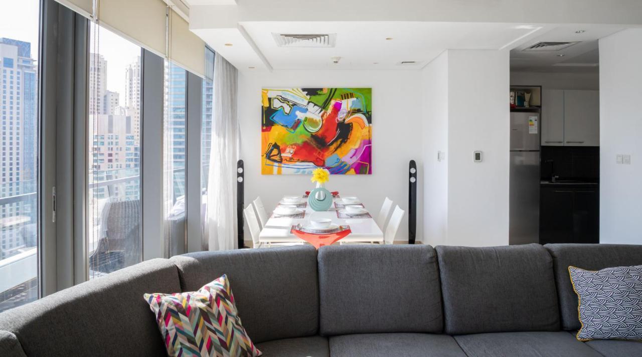 Maison Privee - Big, Bright, Luxury Marina Views Apt Next To Beach Dubai Bagian luar foto